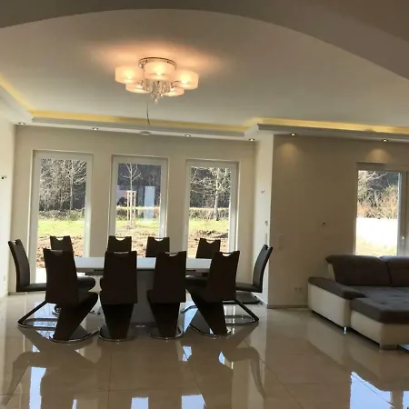 Quarto em Acomodações Particulares - Agency Sarstedt